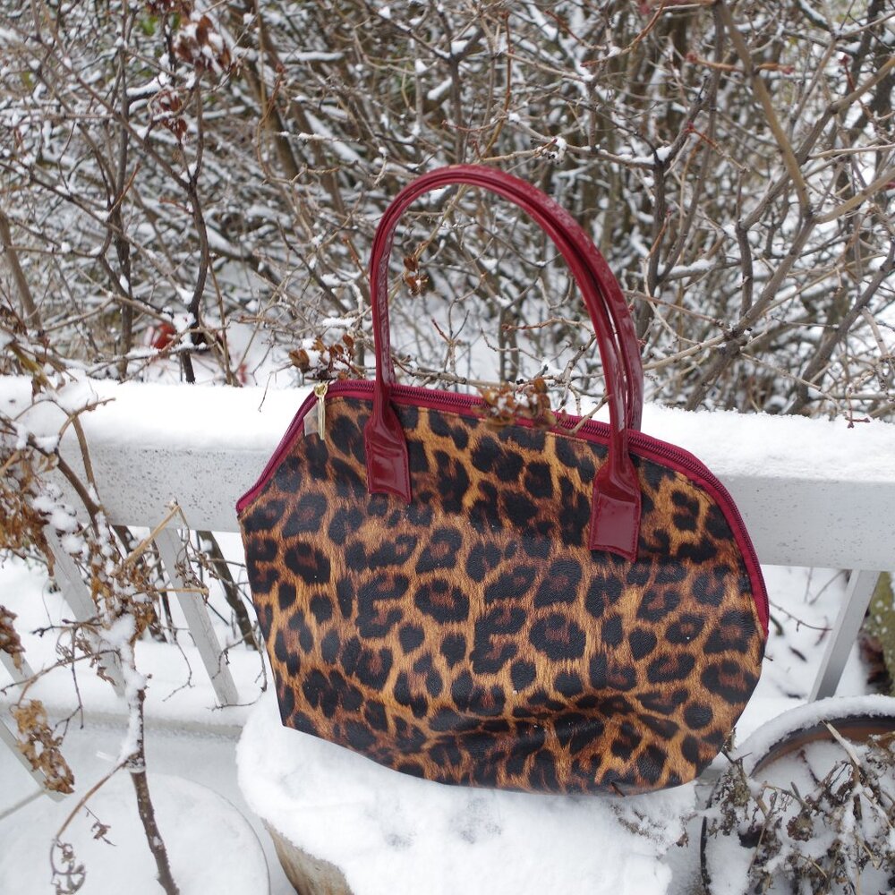 Vinyl Leopard Print Purse